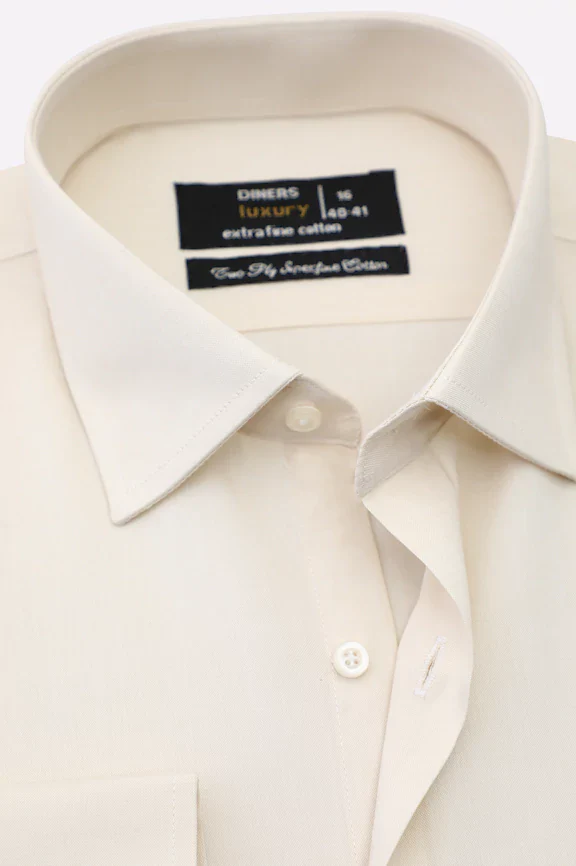 Off White Self Textured Formal Shirt - Image 2