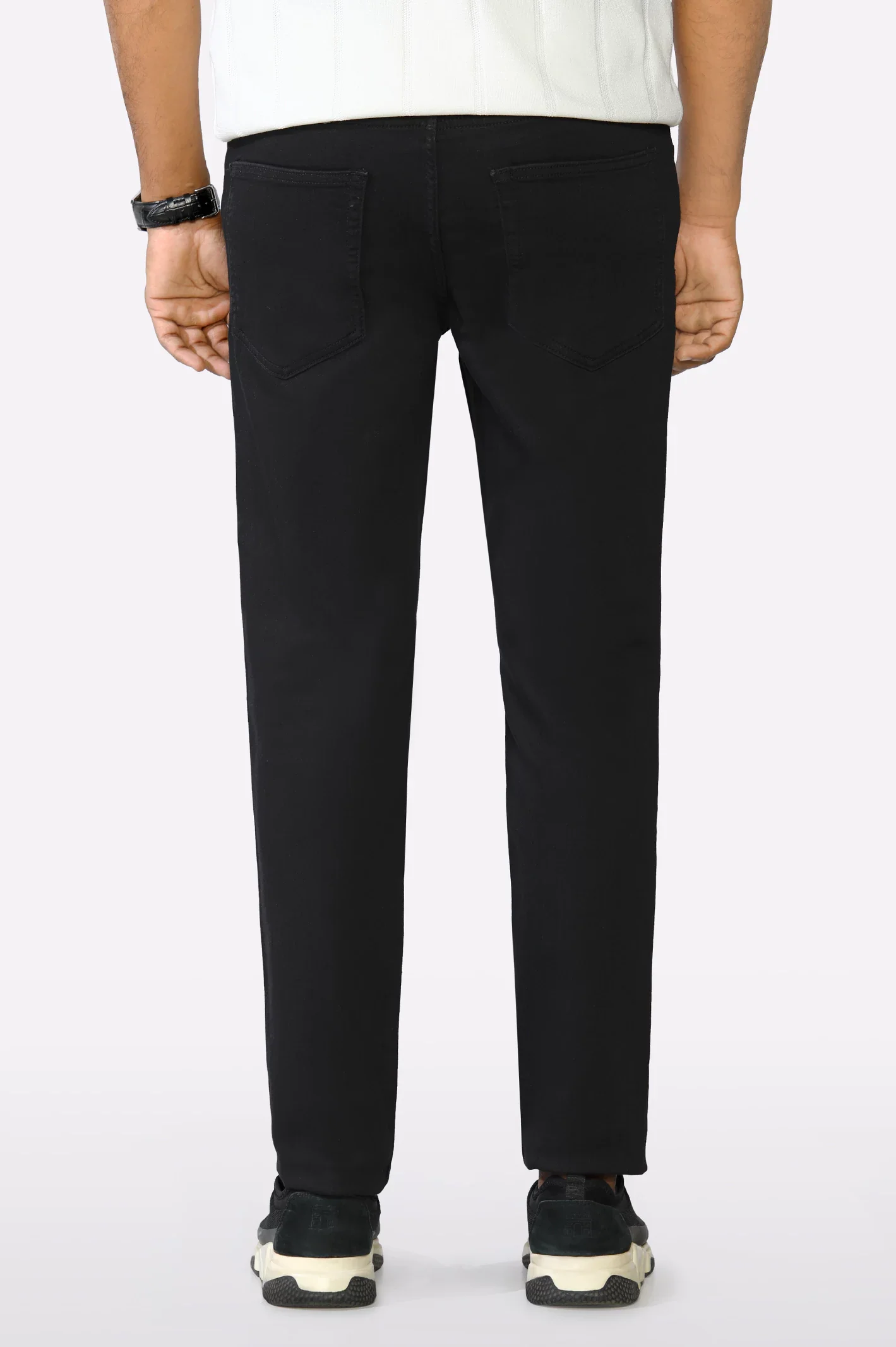Black Modern Slim Fit Jeans - Image 3