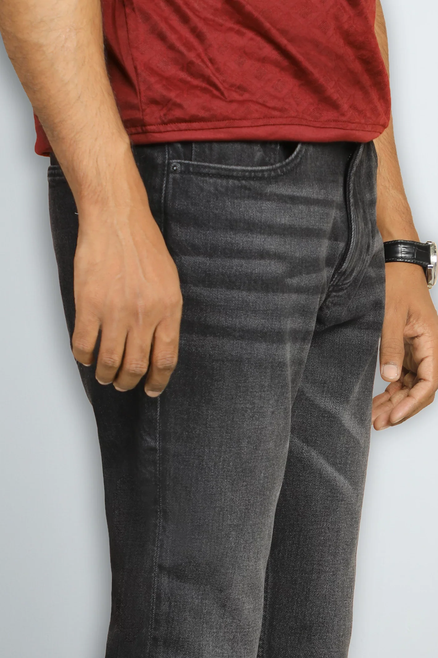 Black Modern Slim Fit Jeans - Image 2