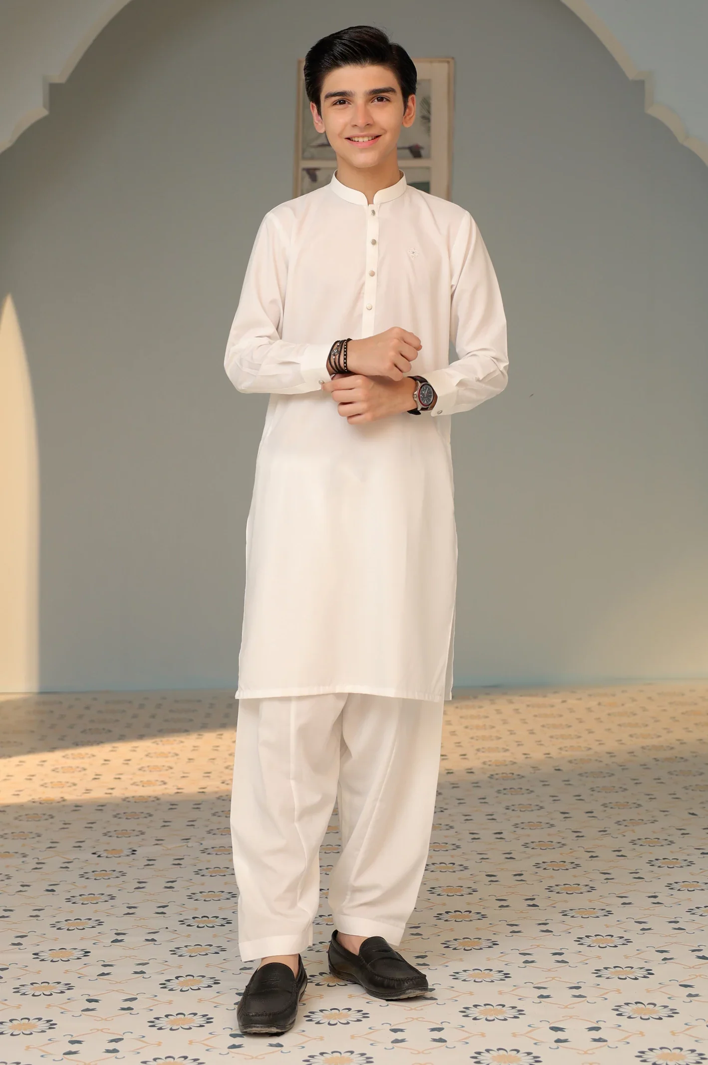 Off White Boys Kameez Shalwar
