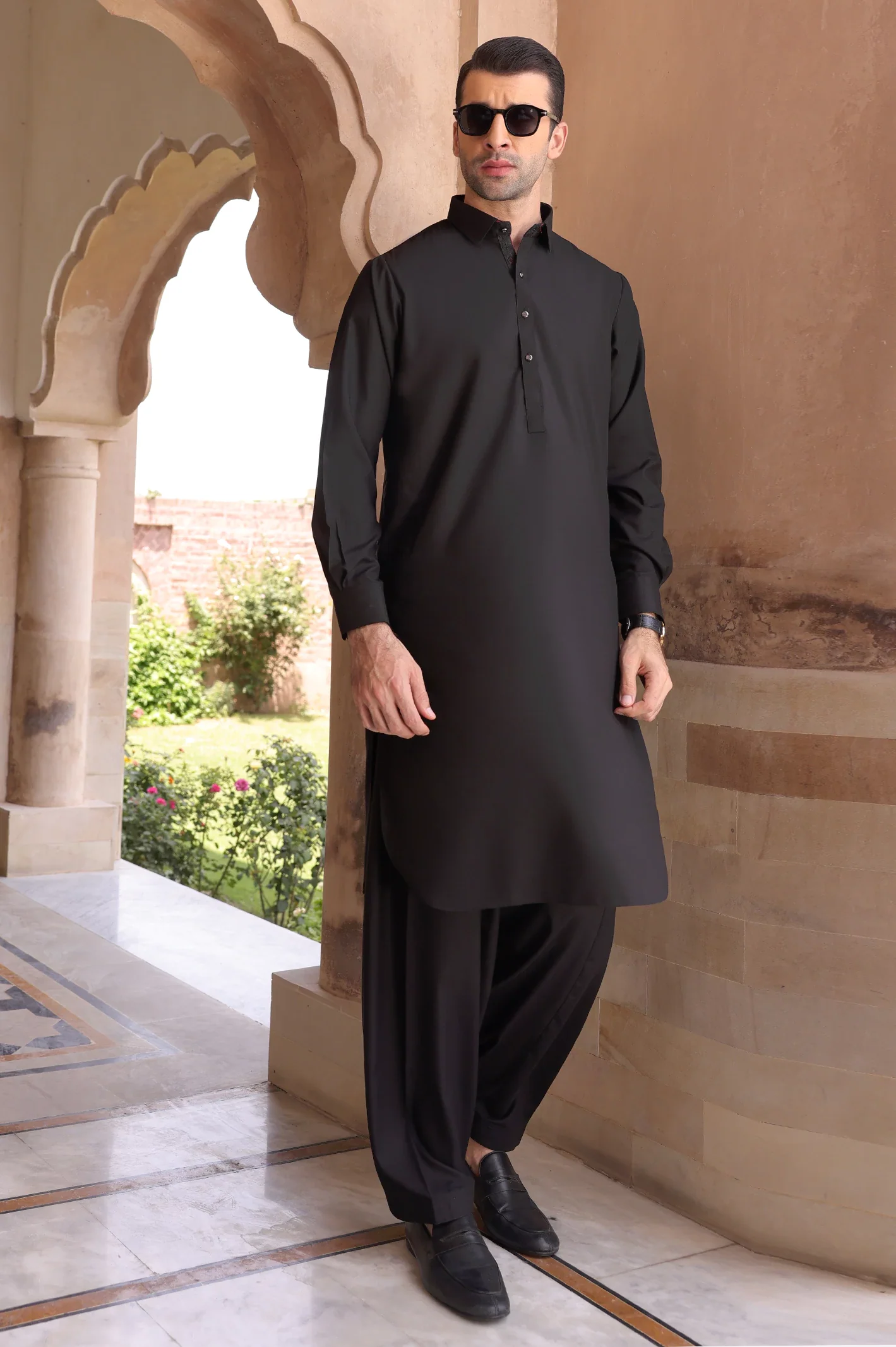 Black Wash & Wear Shalwar Kameez - Image 2