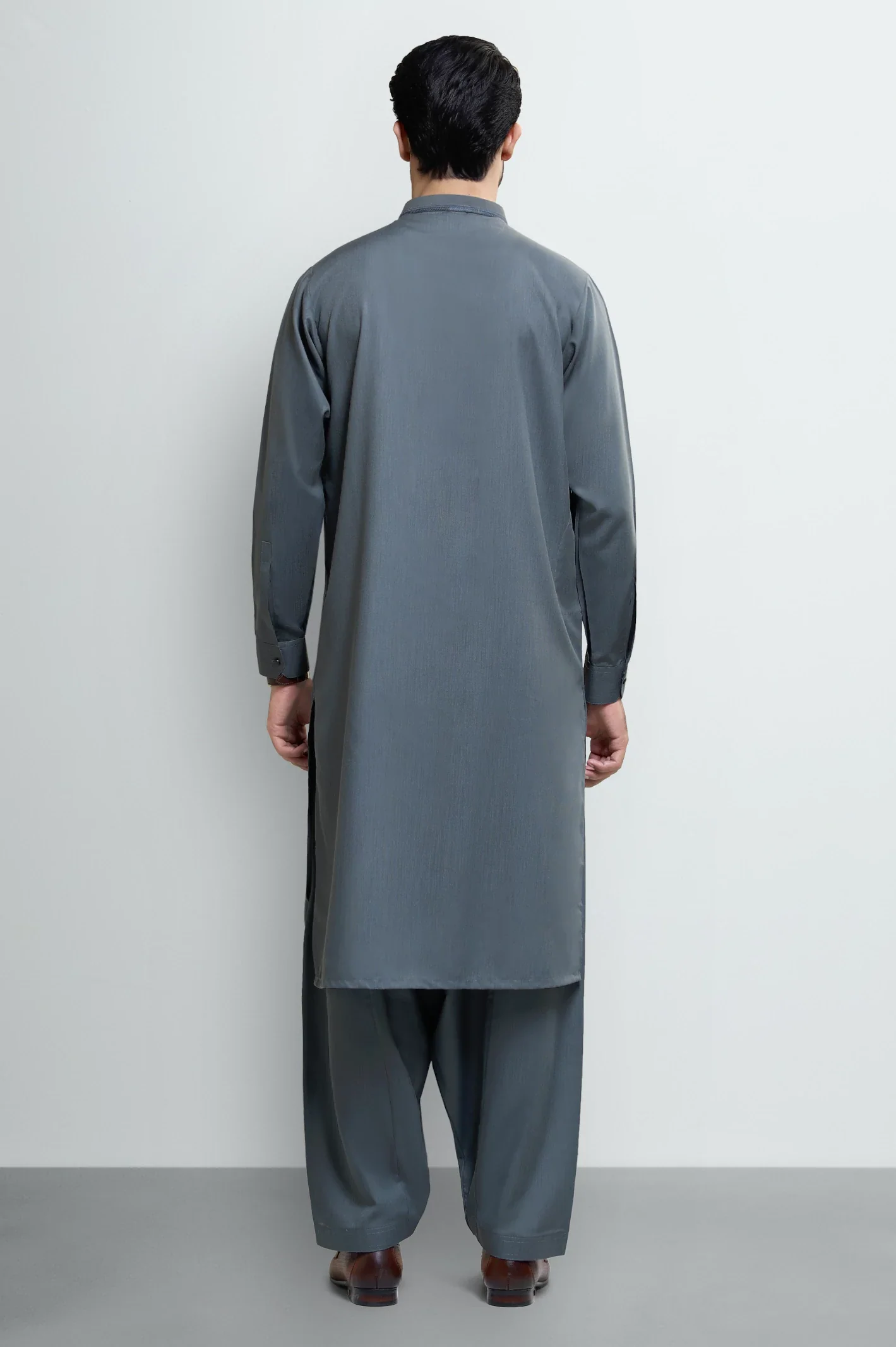 Grey Wash & Wear Shalwar Kameez - Image 4