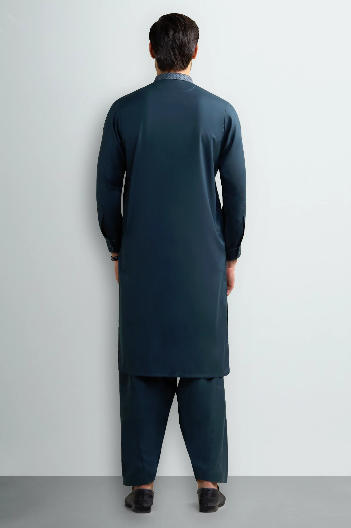 Dark Green Wash & Wear Shalwar Kameez - Image 4