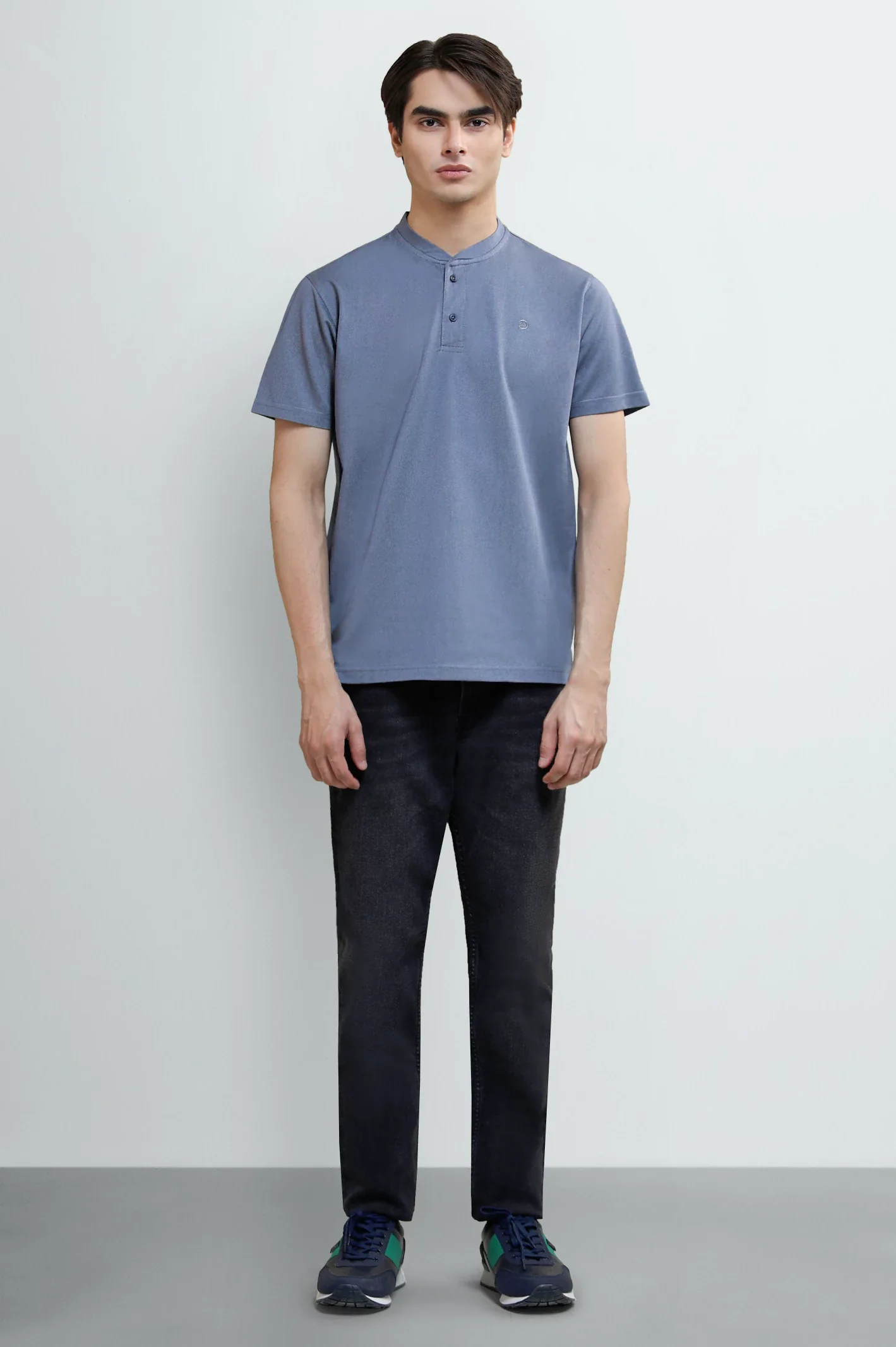 Men's Charcoal Band-Collar Henley T-Shirt - Image 2