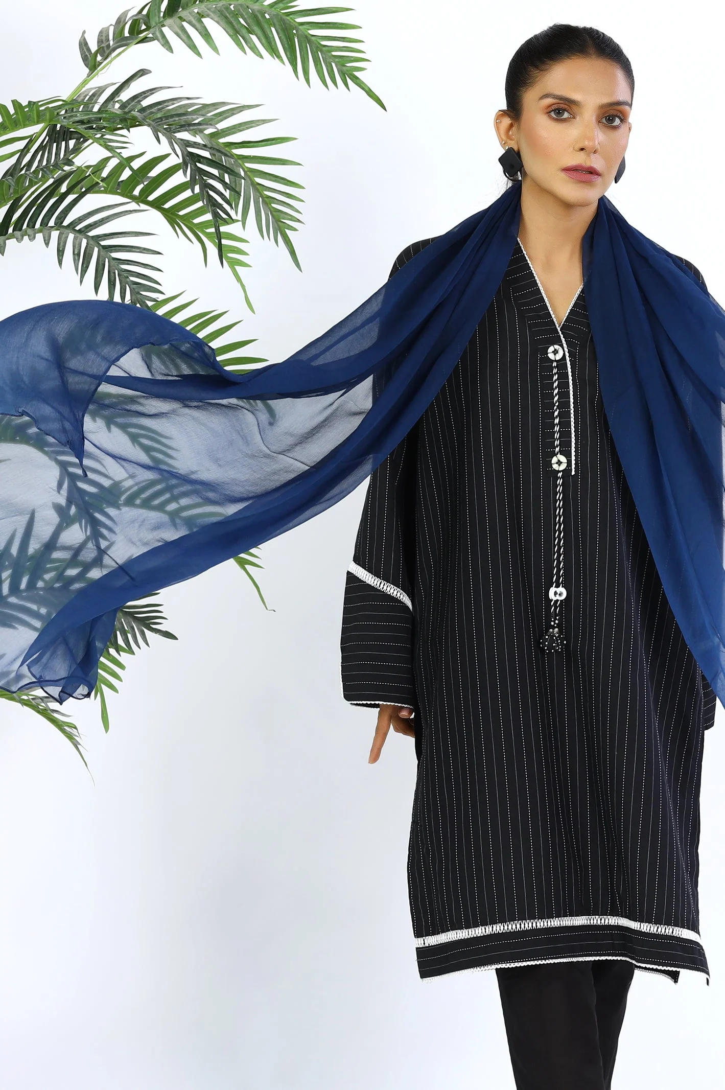 Navy Blue Chiffon Dupatta - Image 2
