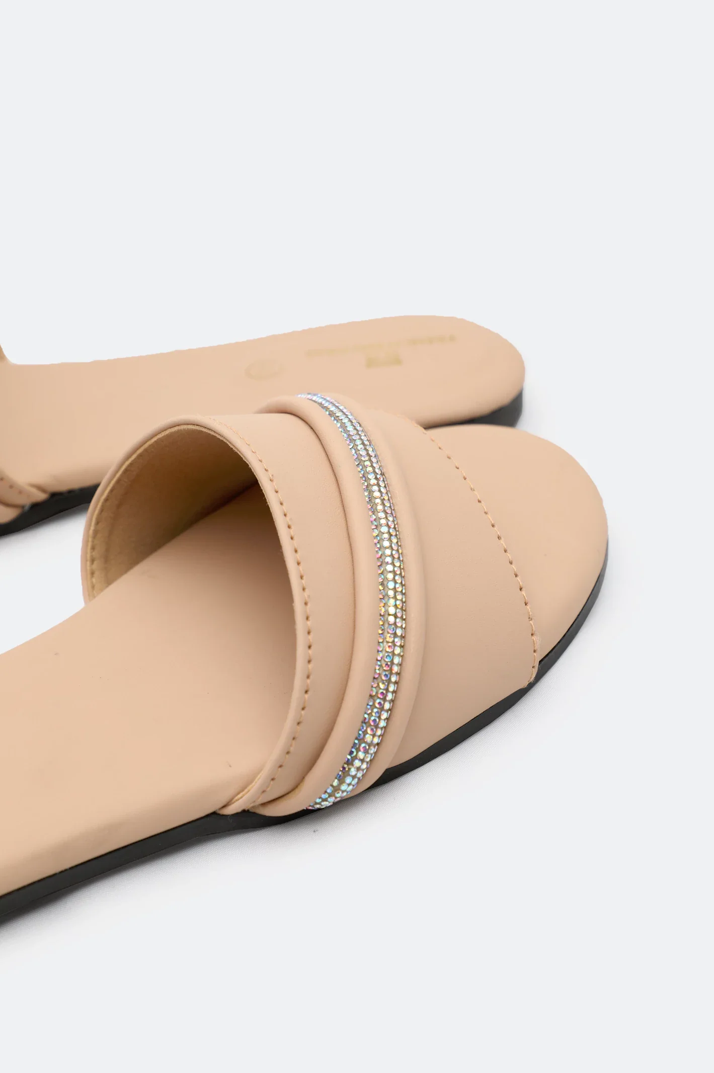 Peach Ladies Casual Slippers - Image 2