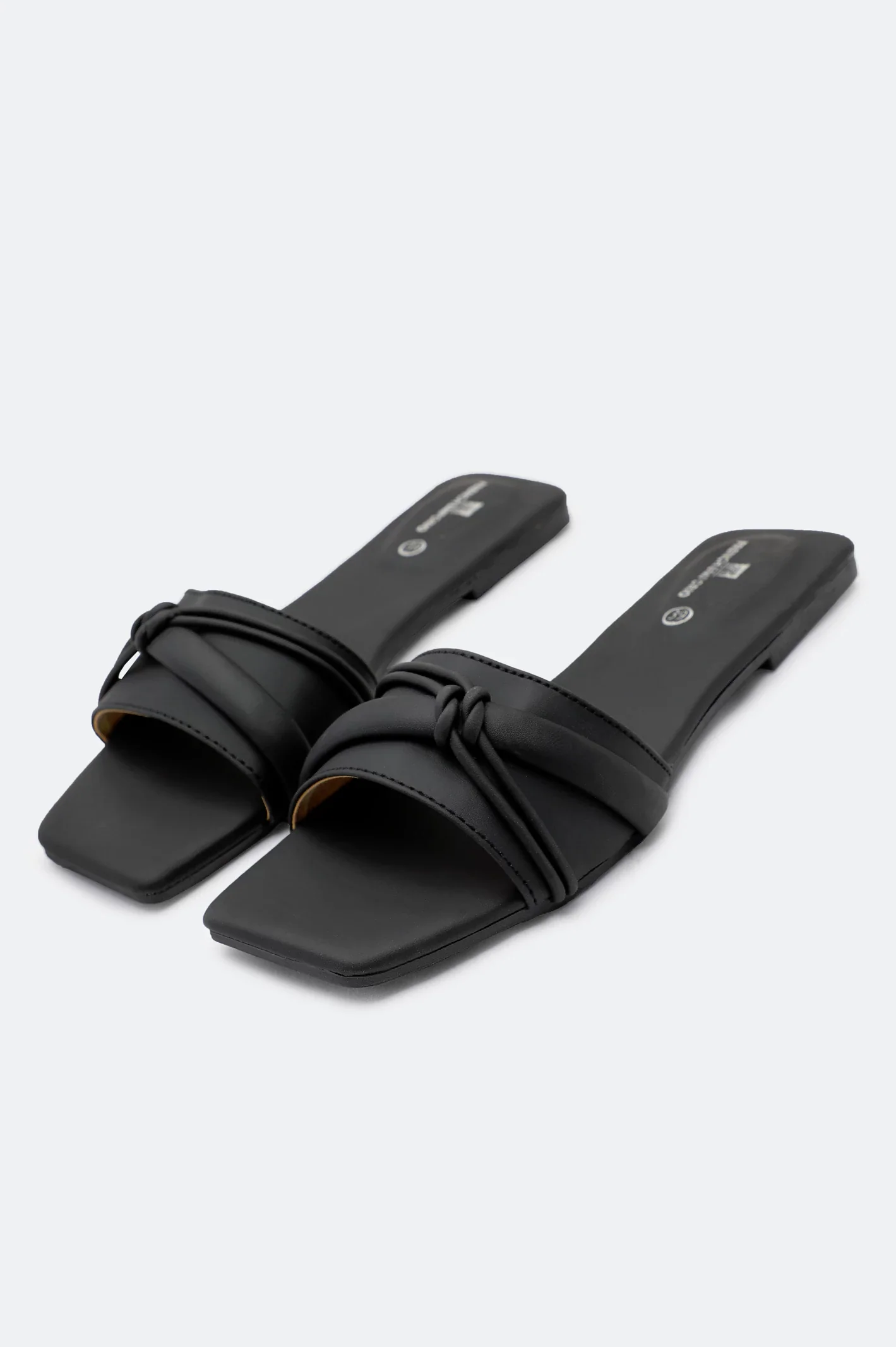 Black Ladies Casual Slippers - Image 4