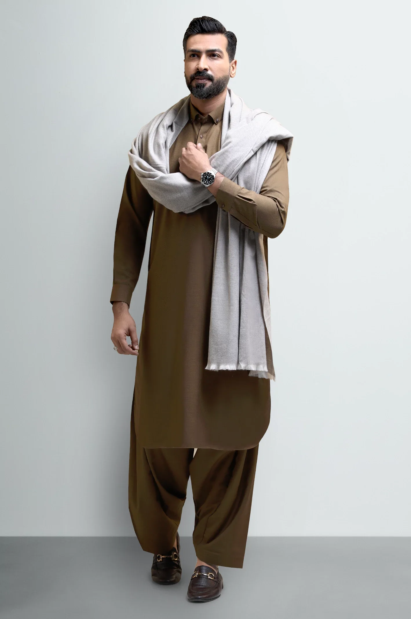 Brown Men's Shawl