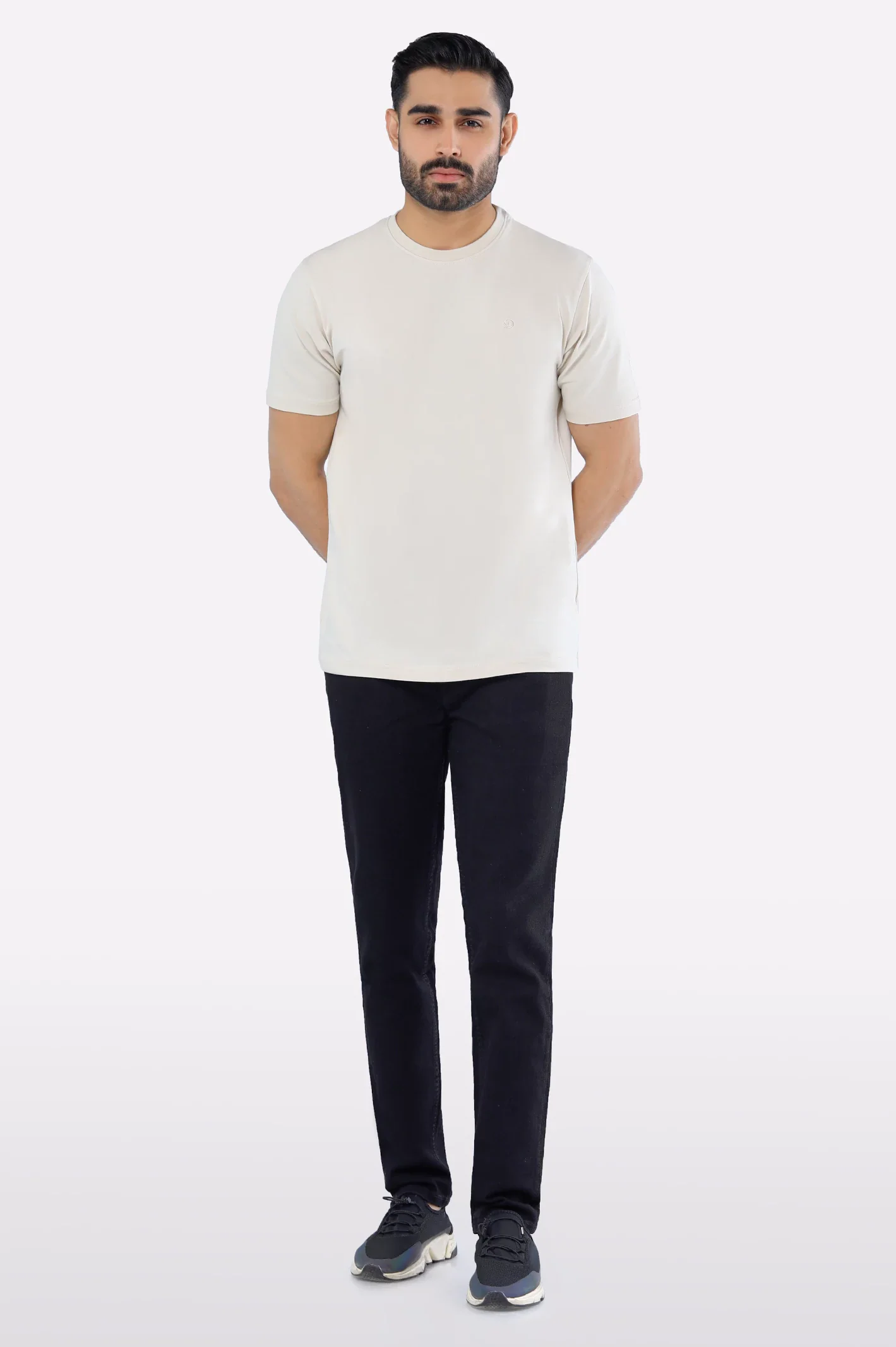 Basic Crew Neck T-Shirt - Image 2