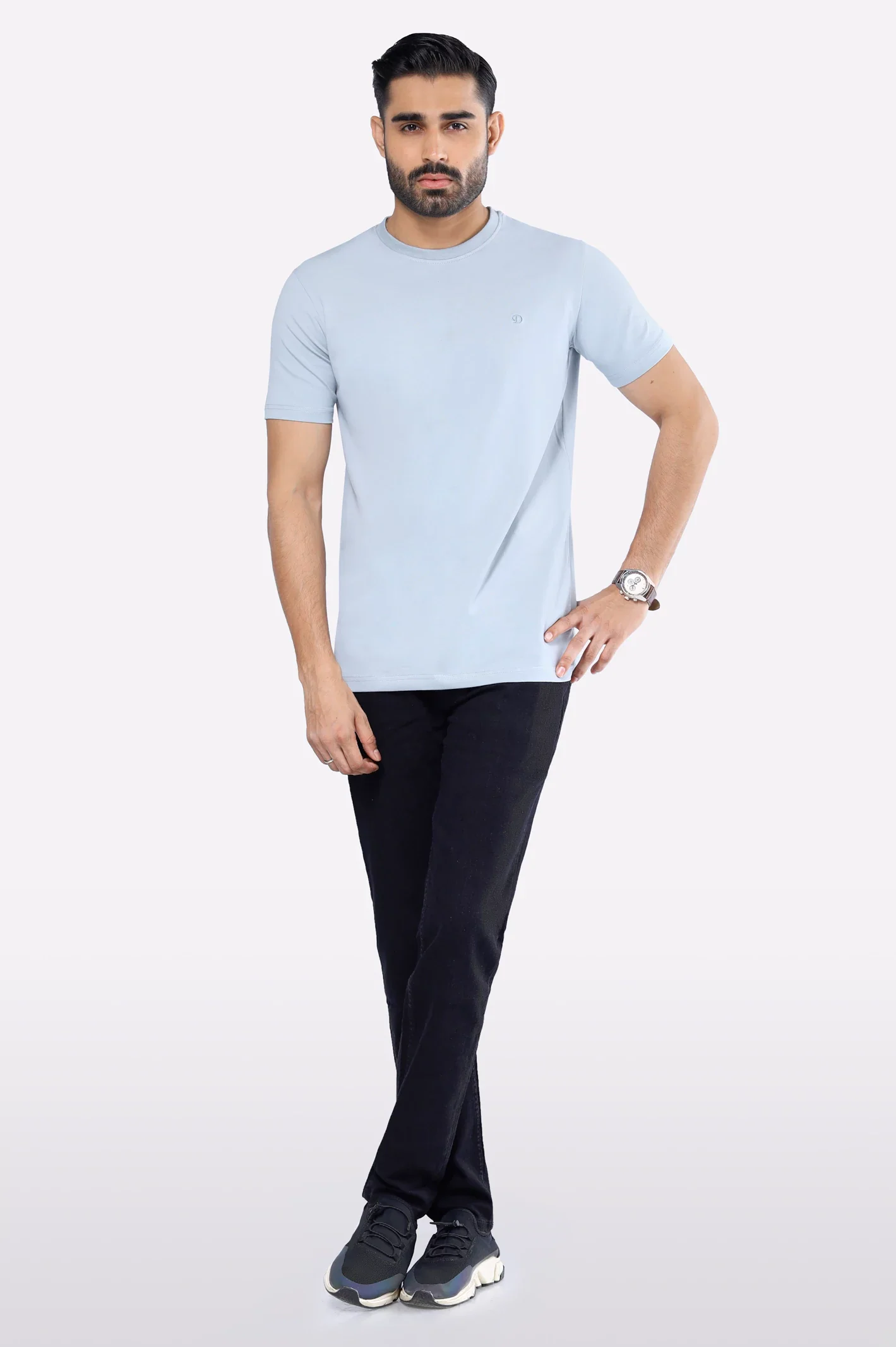 Basic Crew Neck T-Shirt - Image 2
