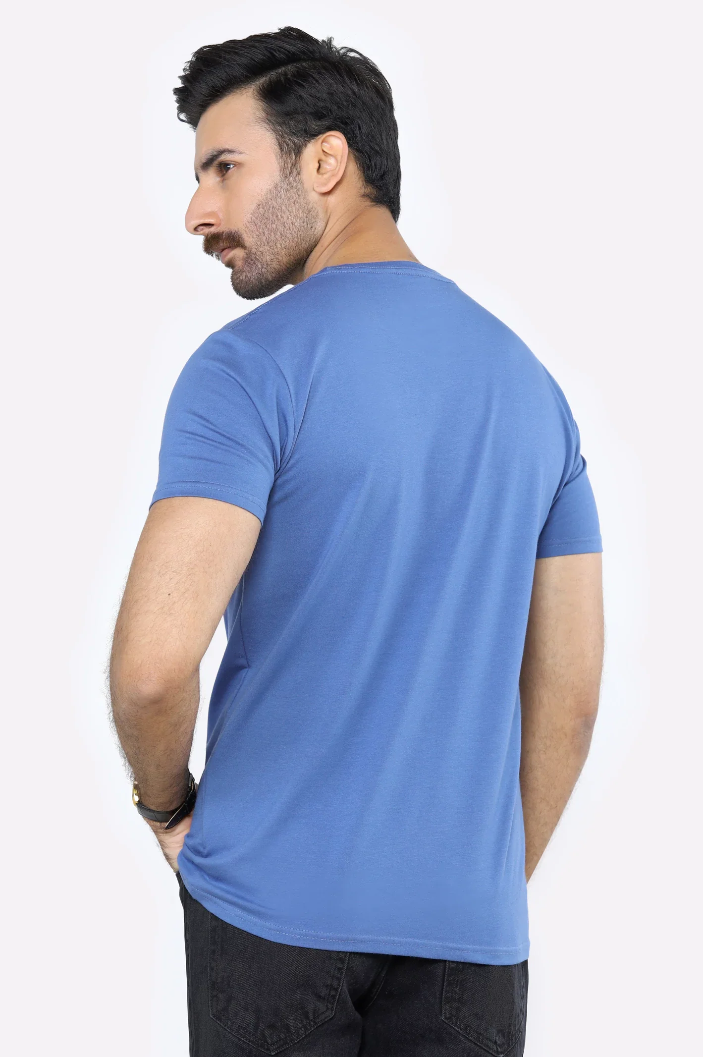 Basic Crew Neck T-Shirt - Image 3