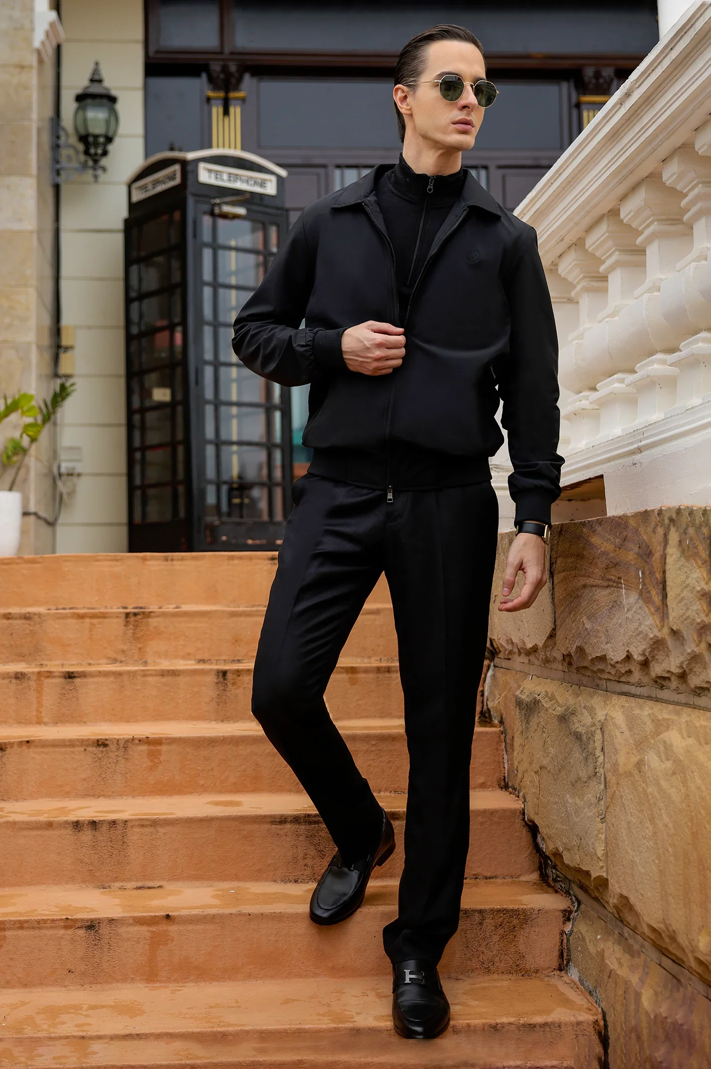 Men's Spread Collar Solid Bomber Jacket - Image 2