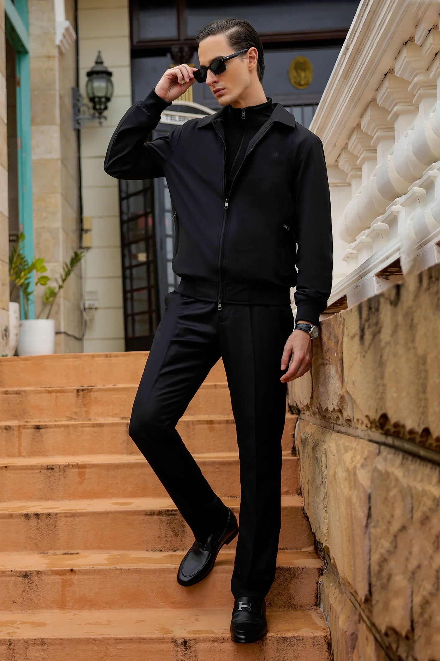 Men's Spread Collar Solid Bomber Jacket - Image 3