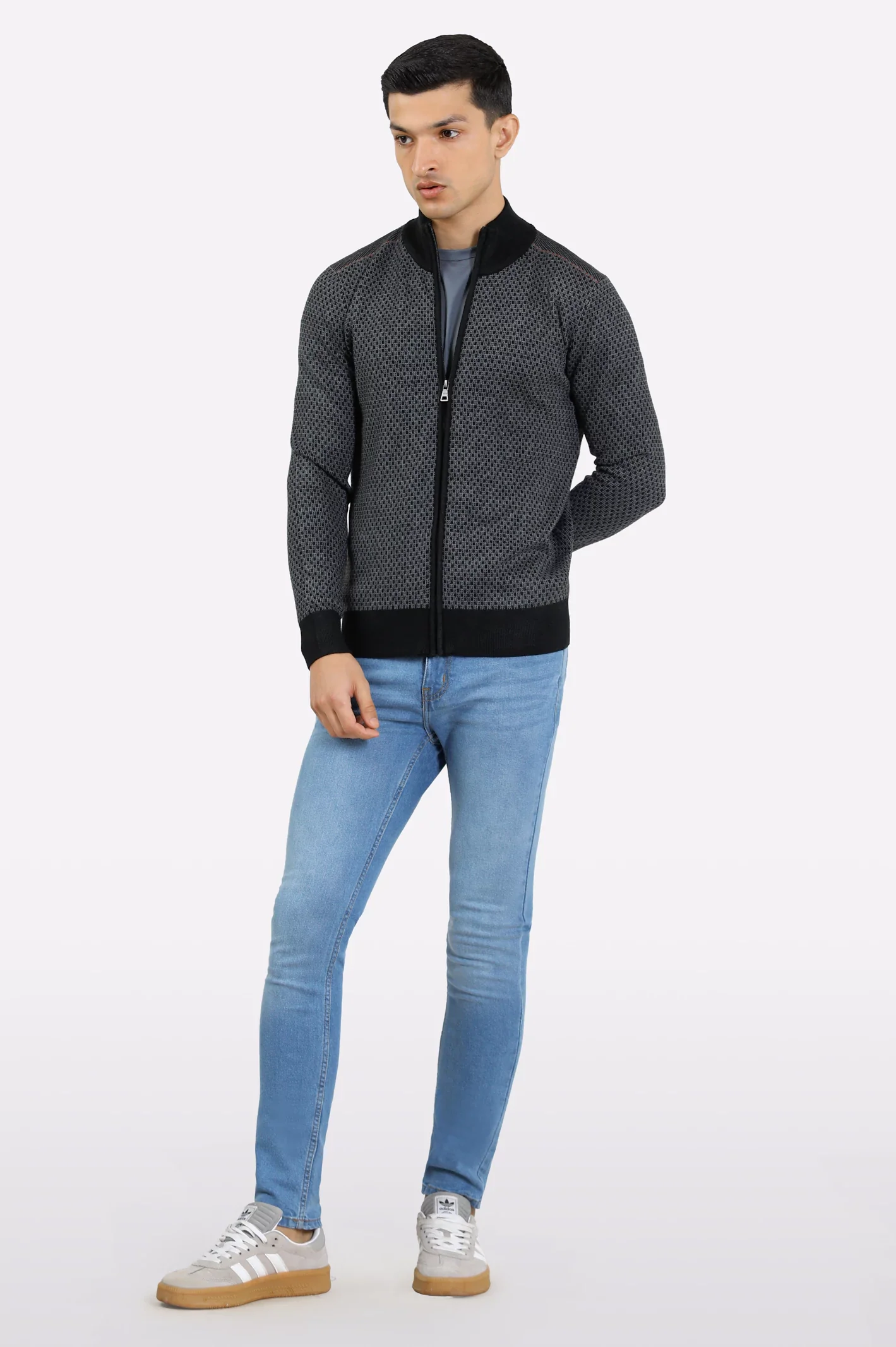 Men Grey Zipper Cardigan - Image 2
