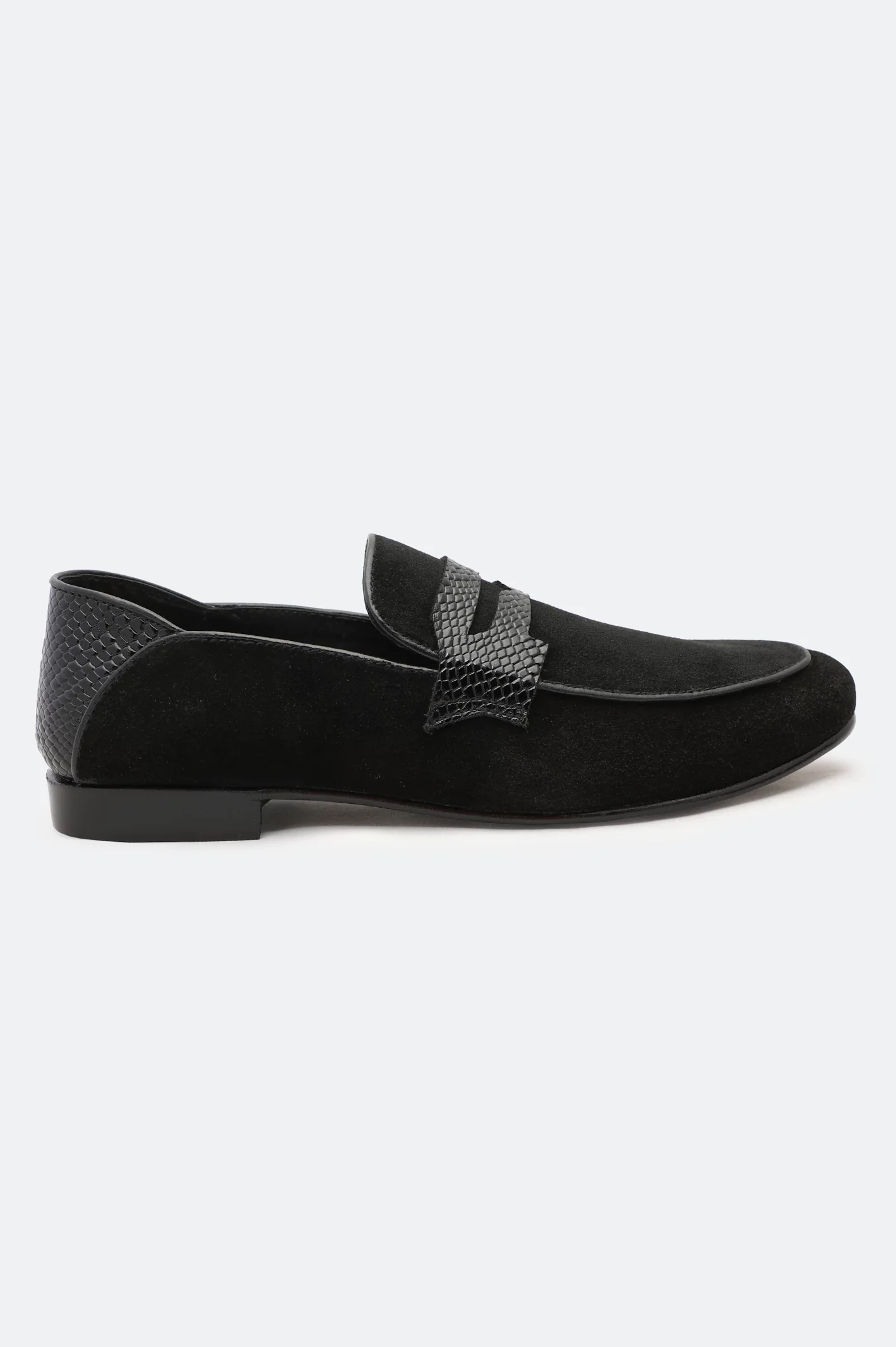 Black Formal Shoes - Image 2
