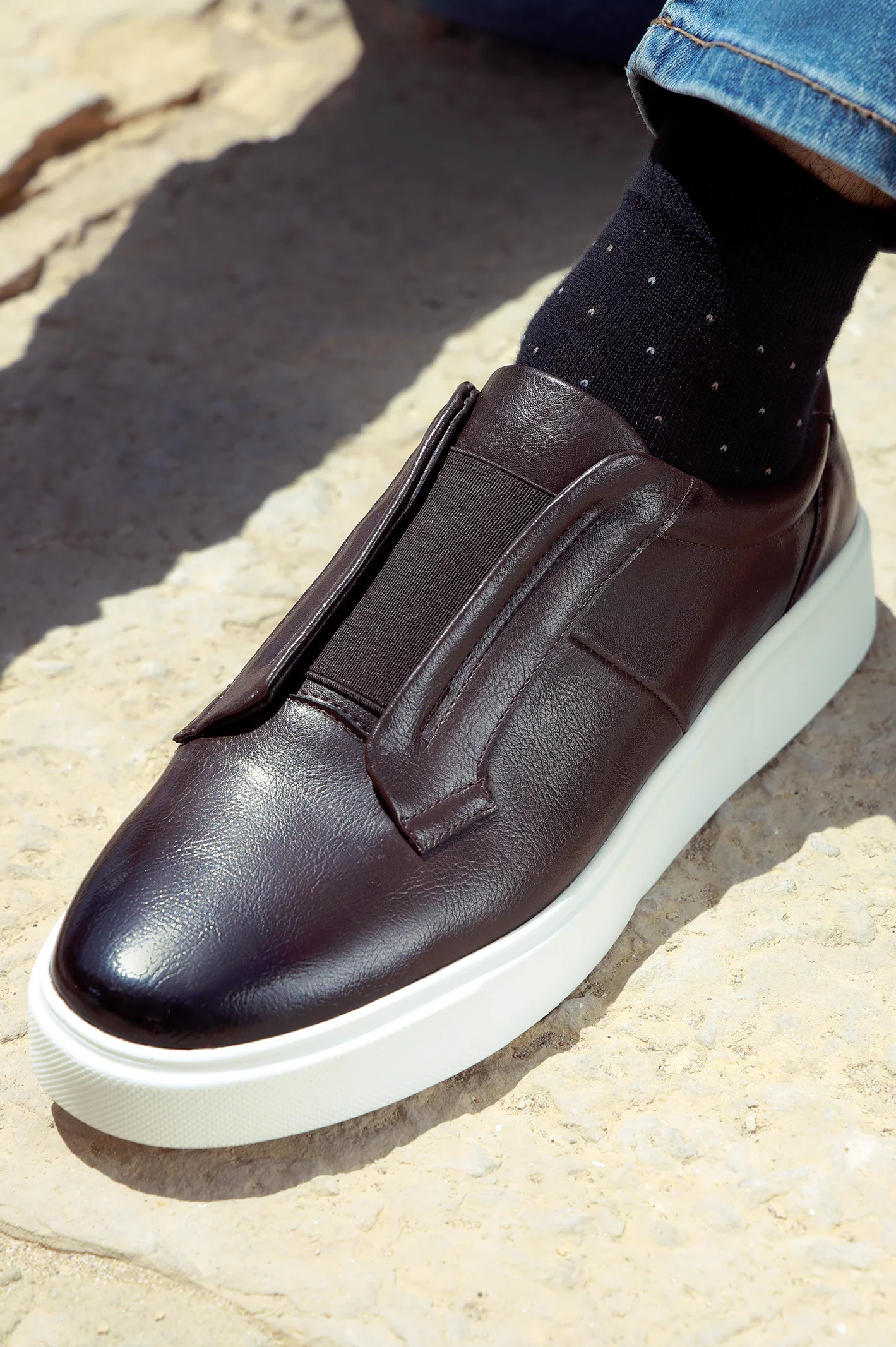 Coffee Men Casual Sneaker - Image 3
