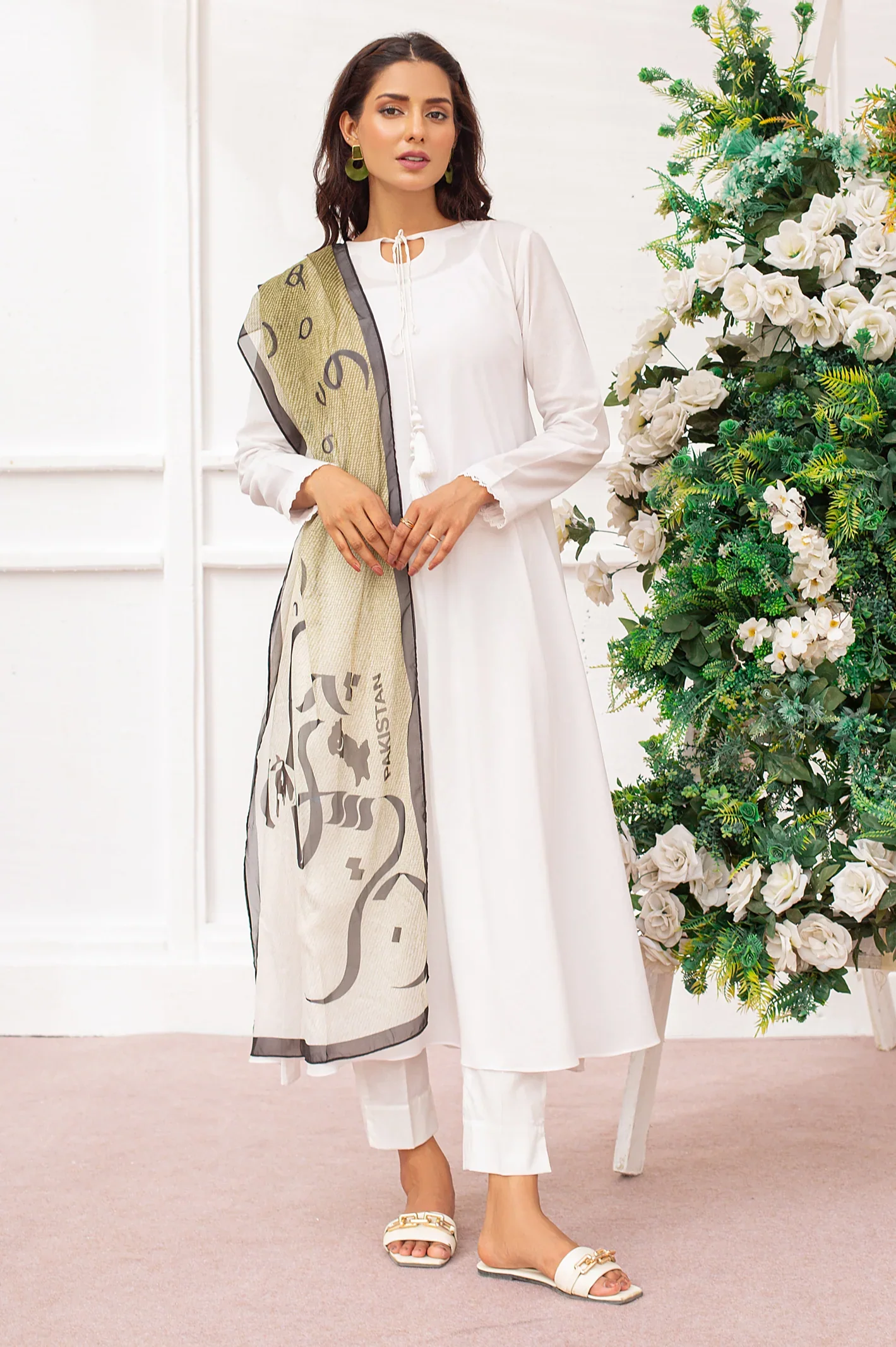 Light Grey Dupatta - Image 2