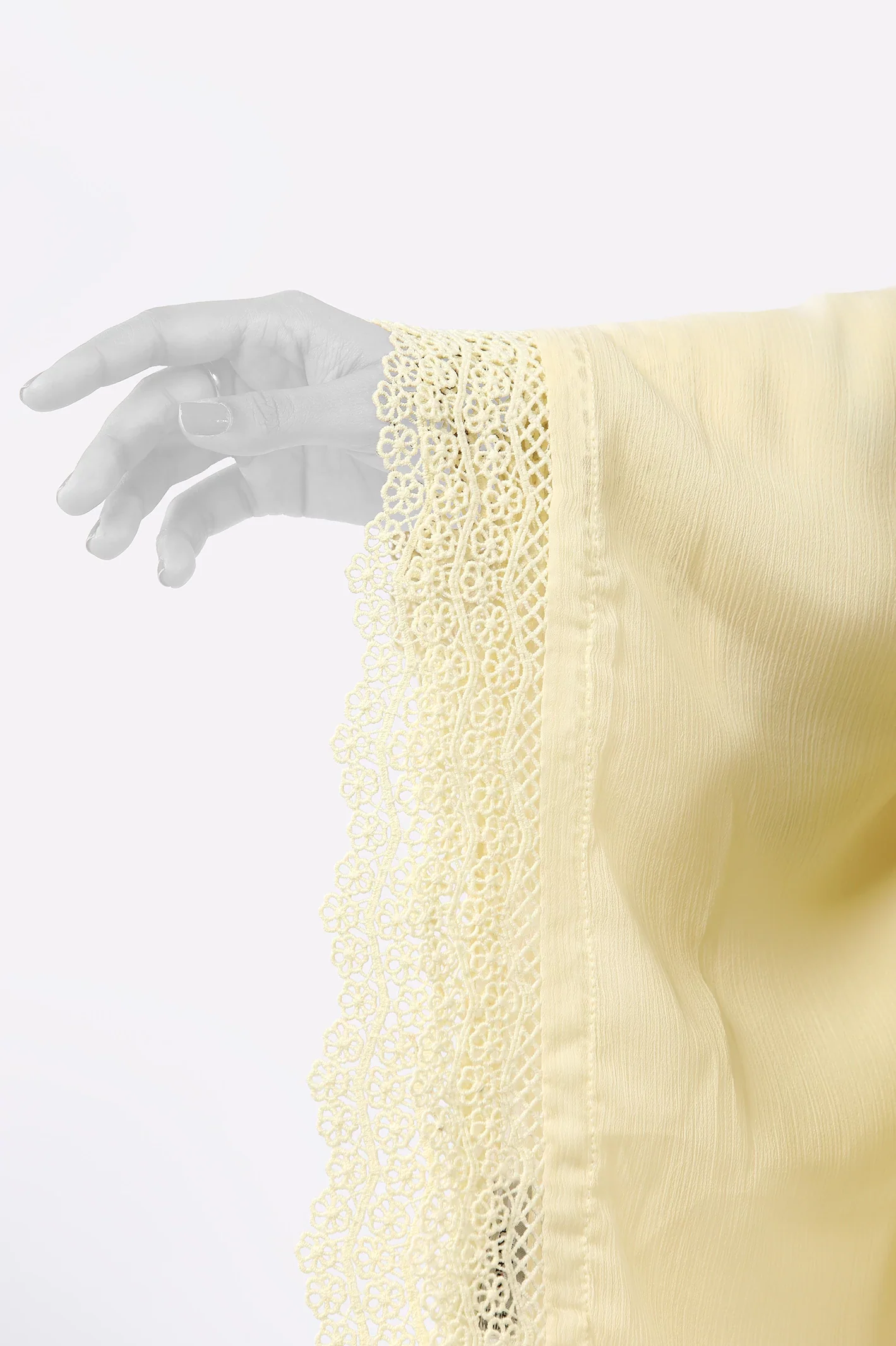 Cream Lace Dupatta - Image 2