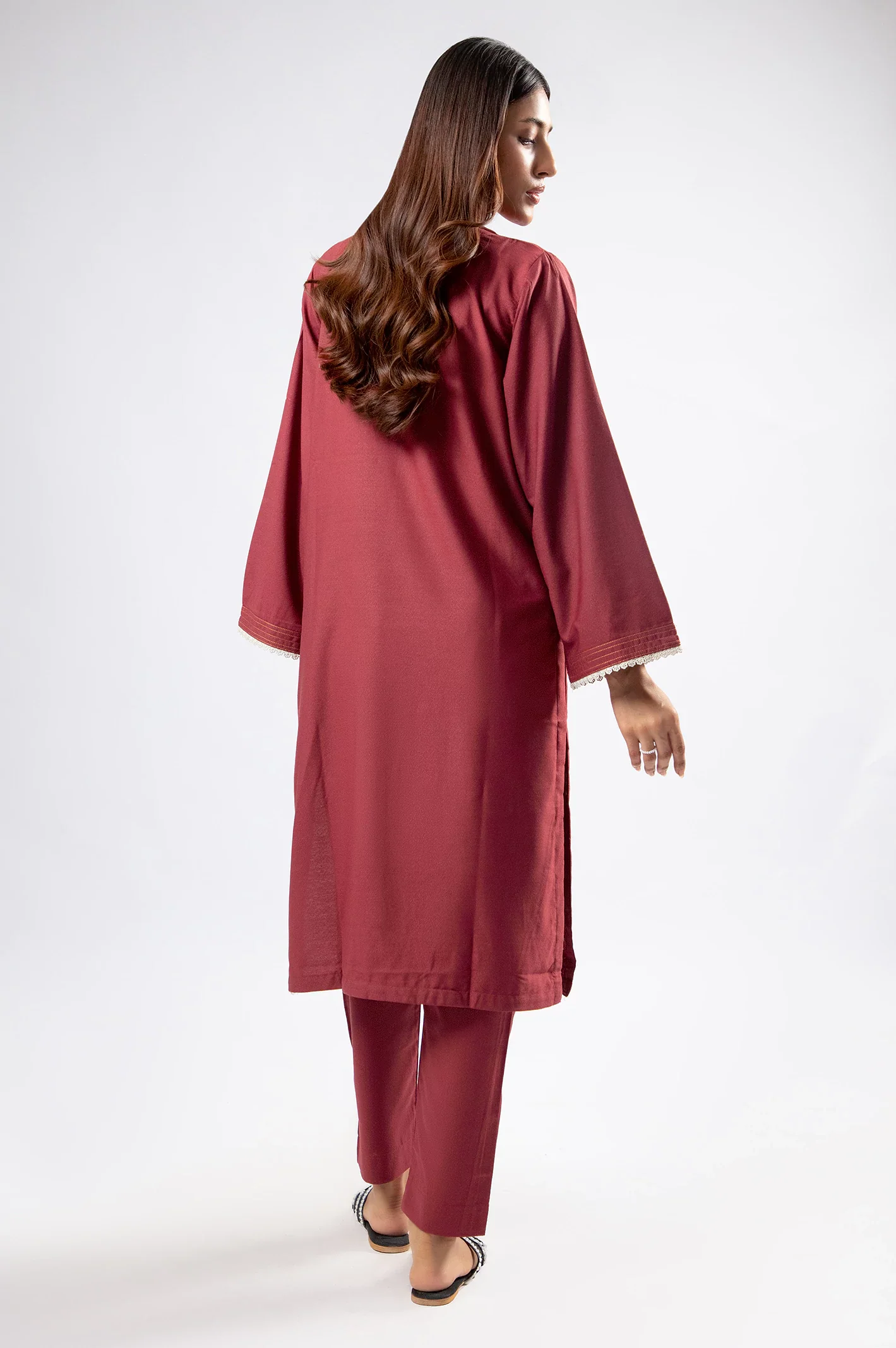 Maroon Embroidered 2PC - Image 4