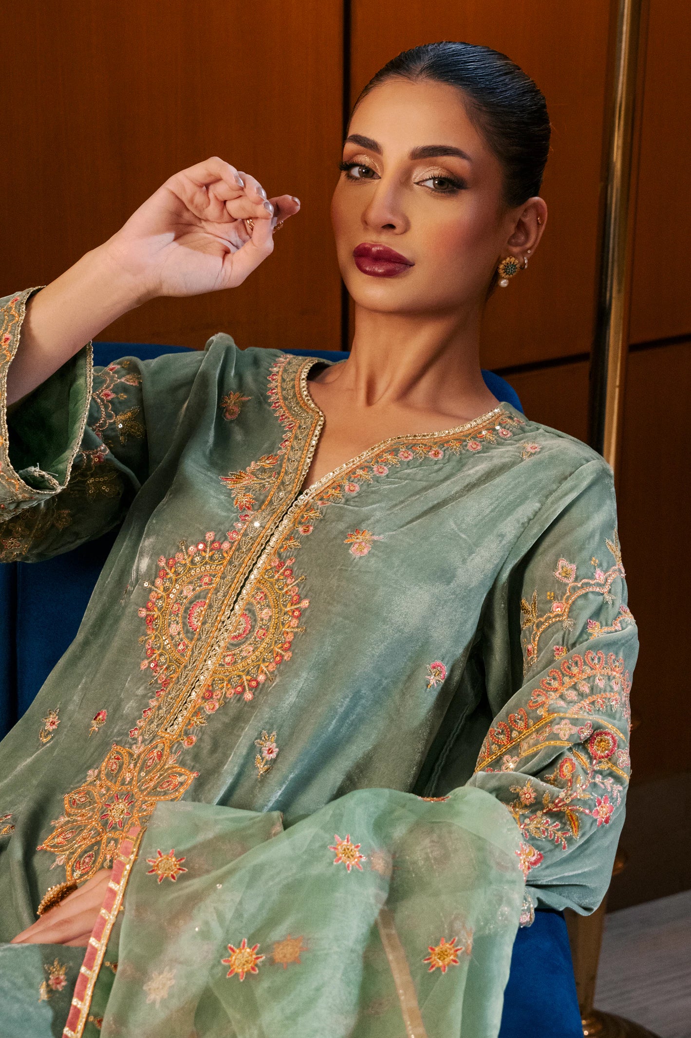 Light Green Embroidered 2PC - Image 4