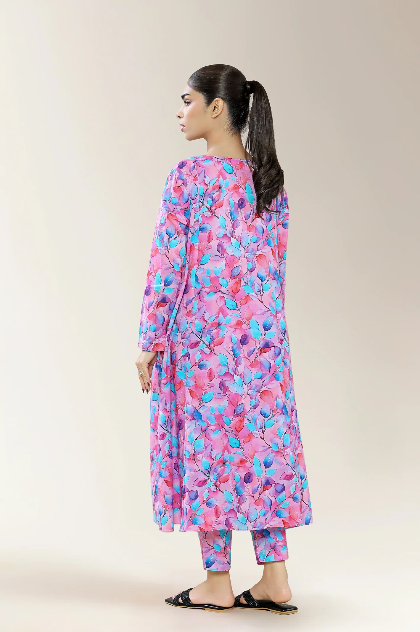 Printed Lawn Pink 2PC - Image 2
