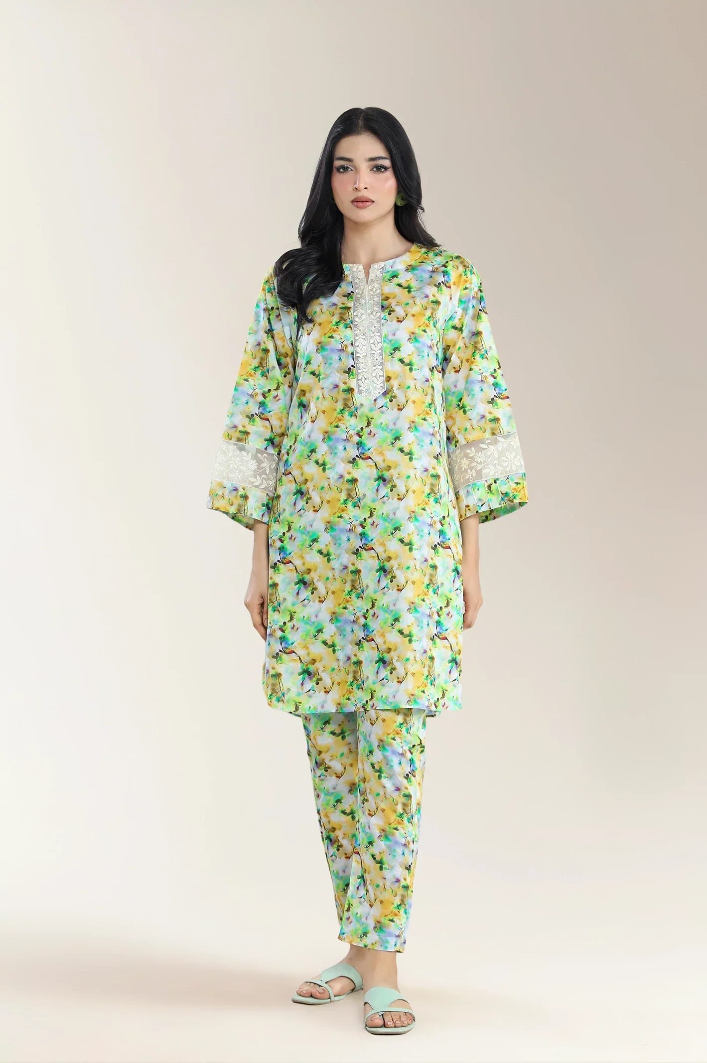 Print With Embroidery Lawn-Green 2Pc