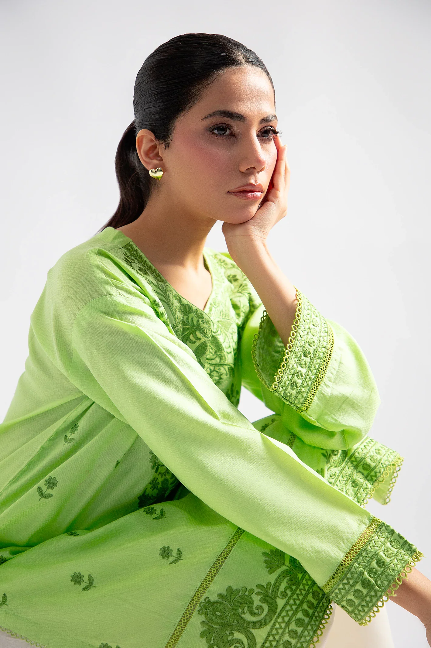 Light Green Embroidered Kurti - Image 3
