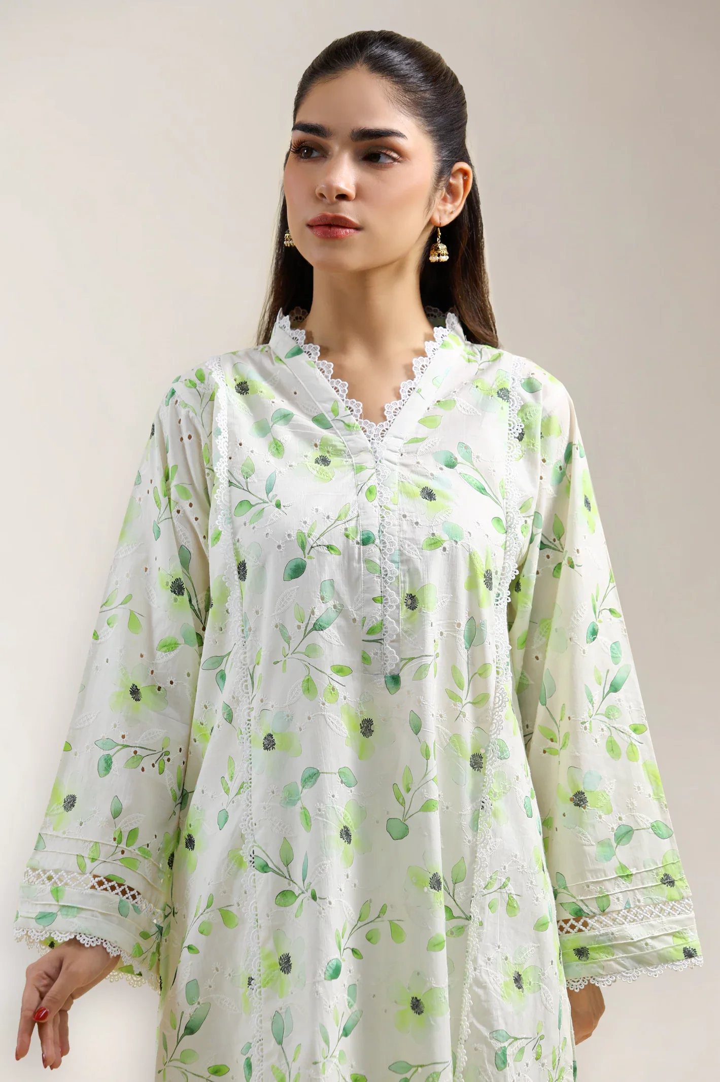 Multicolor Embroidered Kurti - Image 2