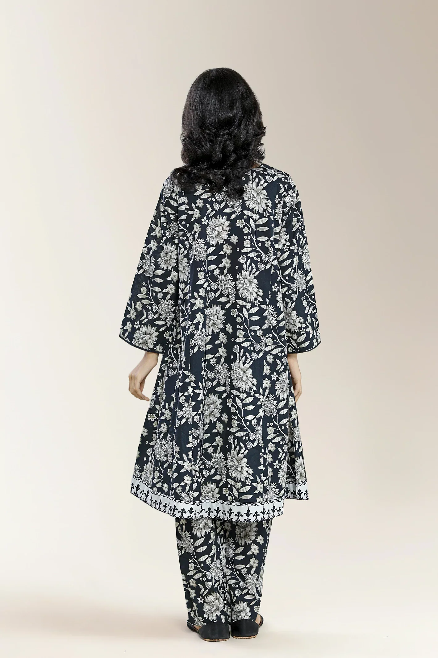 Printed Cambric Black Teens 2PC - Image 2