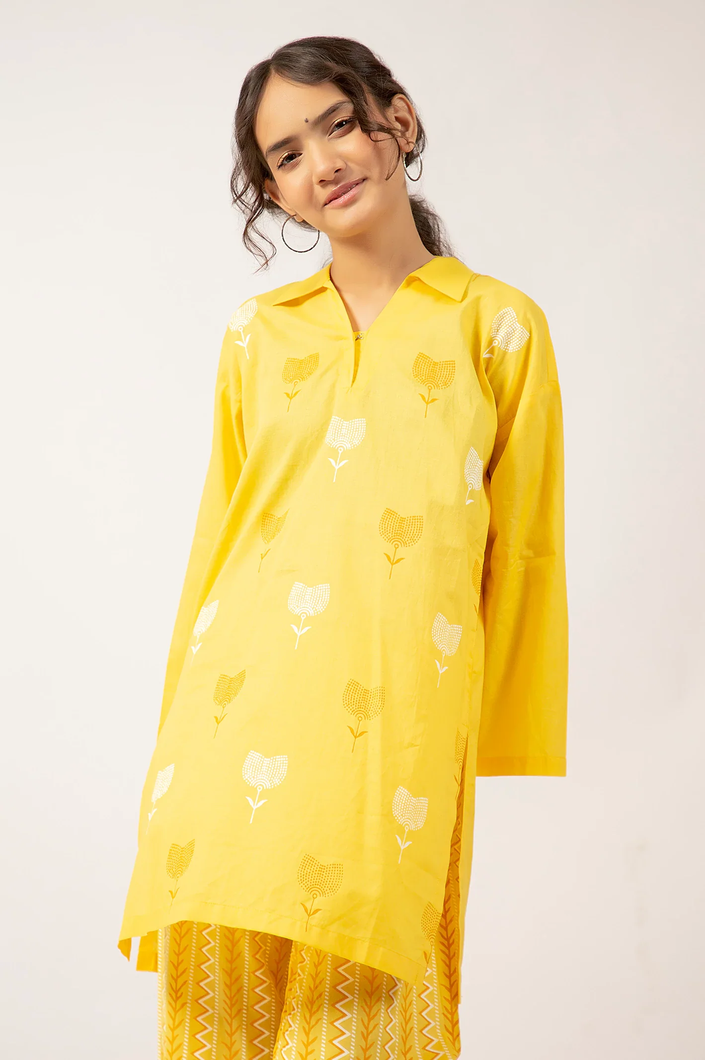 Yellow Printed Teens 2PC - Image 2