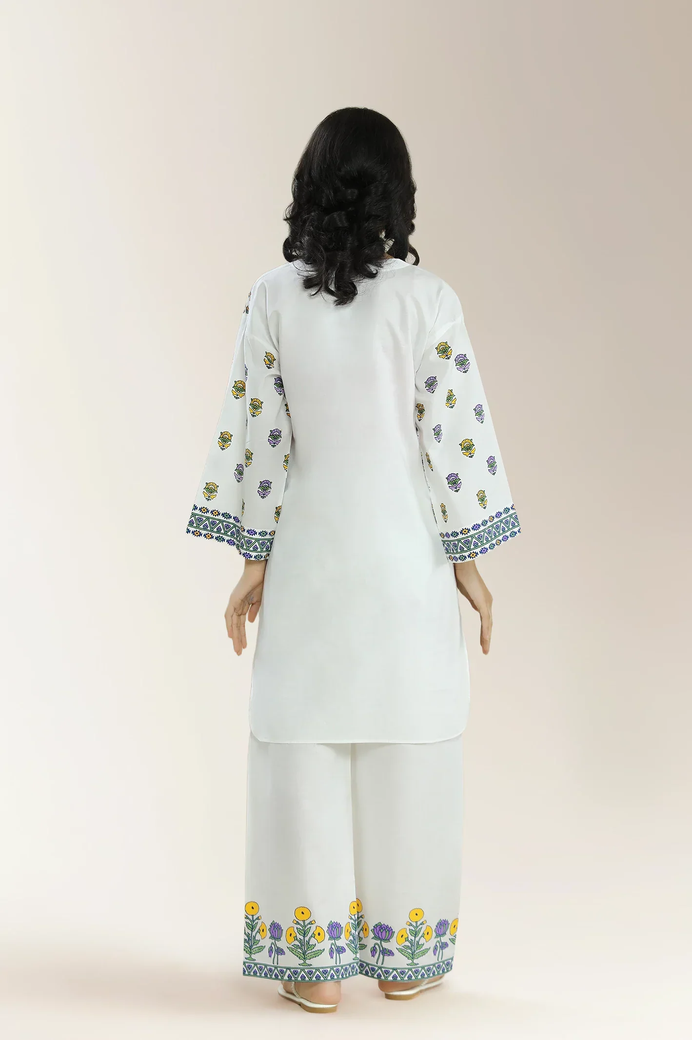 Printed Cambric White Teens 2Pc - Image 2