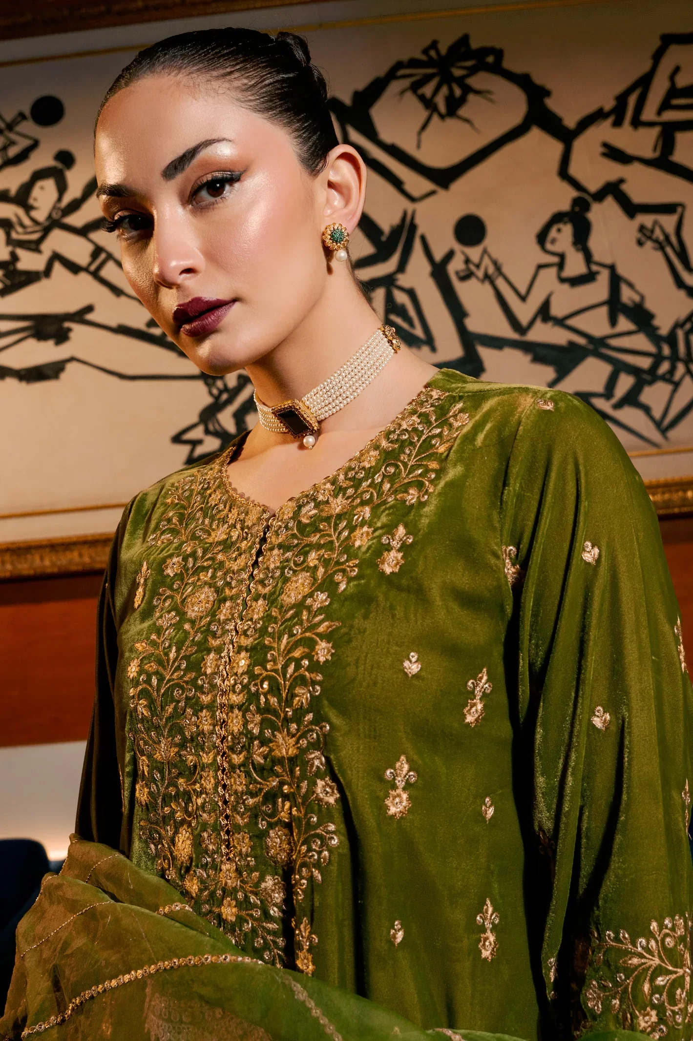 Green Embroidered 3PC Unstitched - Image 3