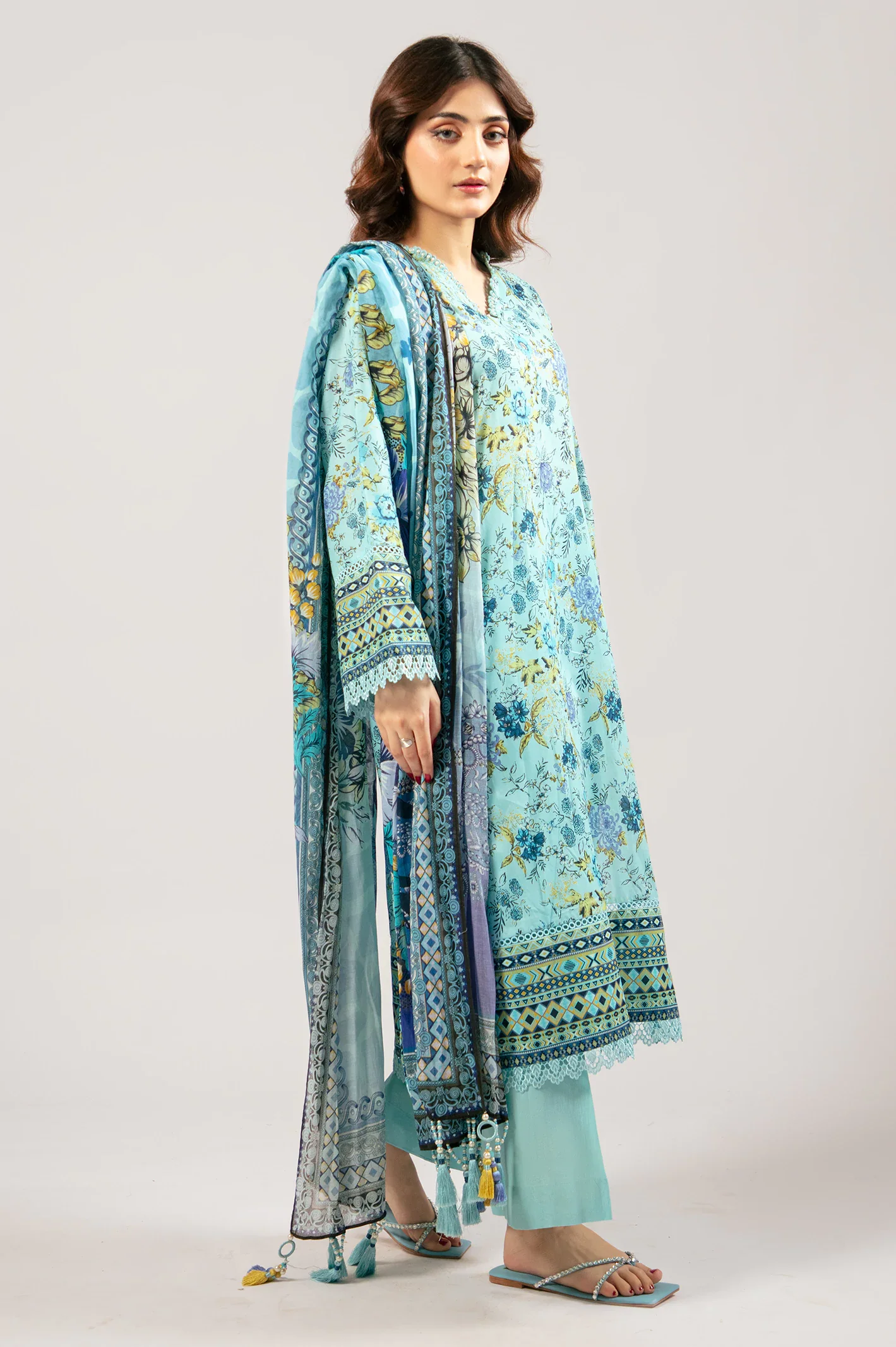 Aqua Printed 3PC Unstitched - Image 4