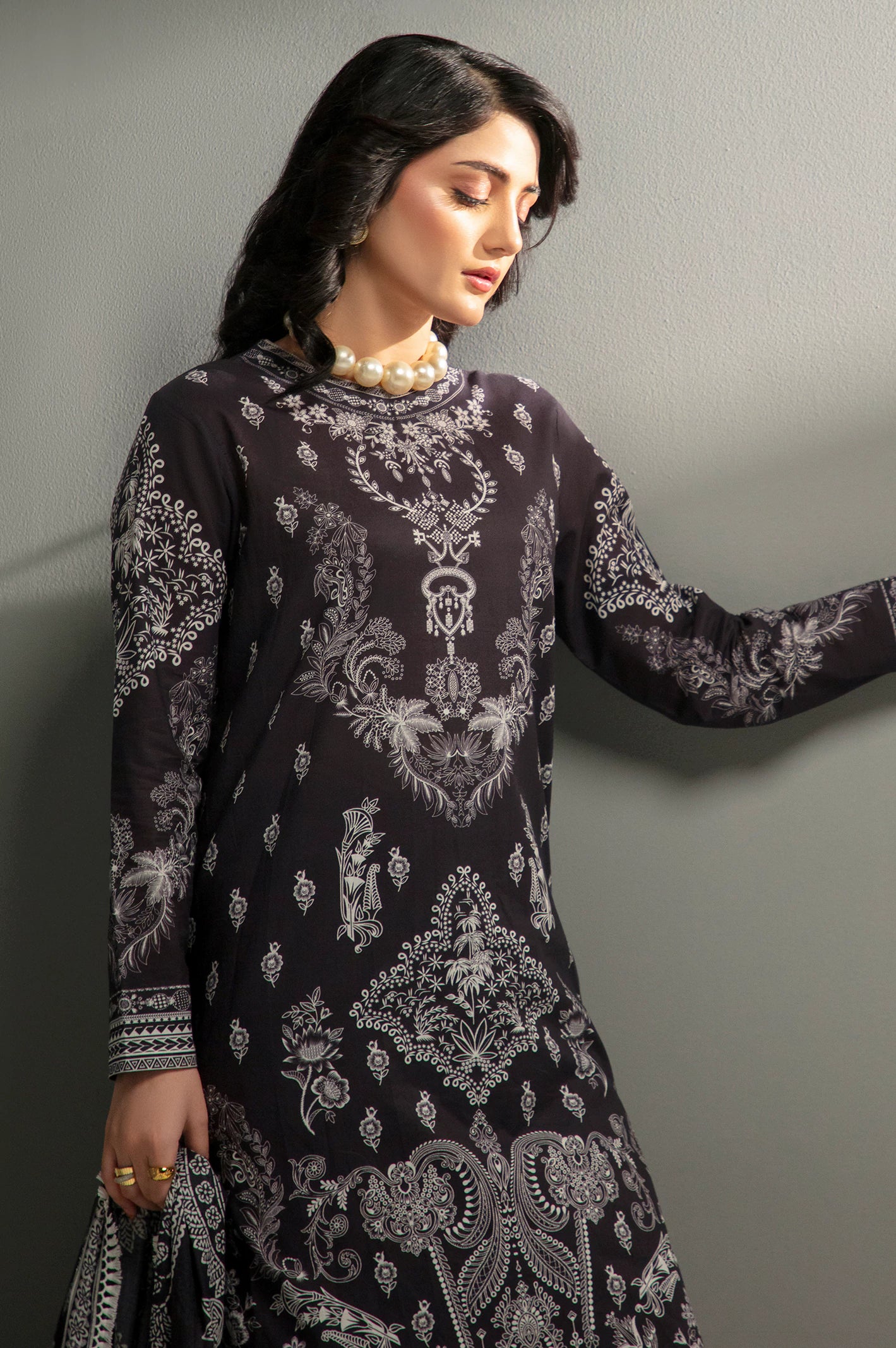 Black Printed 3PC Unstitched - Image 4