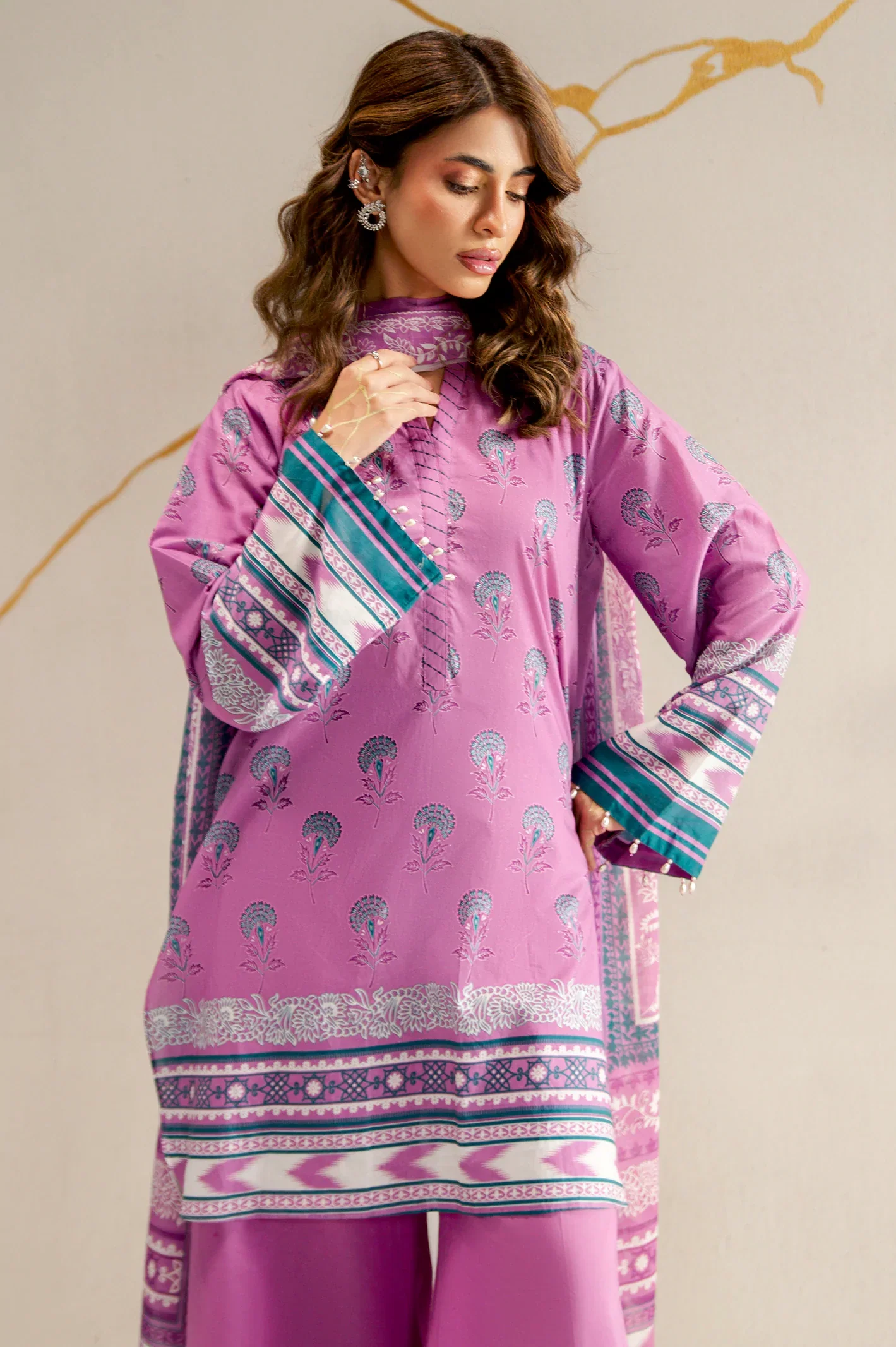 Printed Lawn-Lilac Unstitched 3PC - Image 2