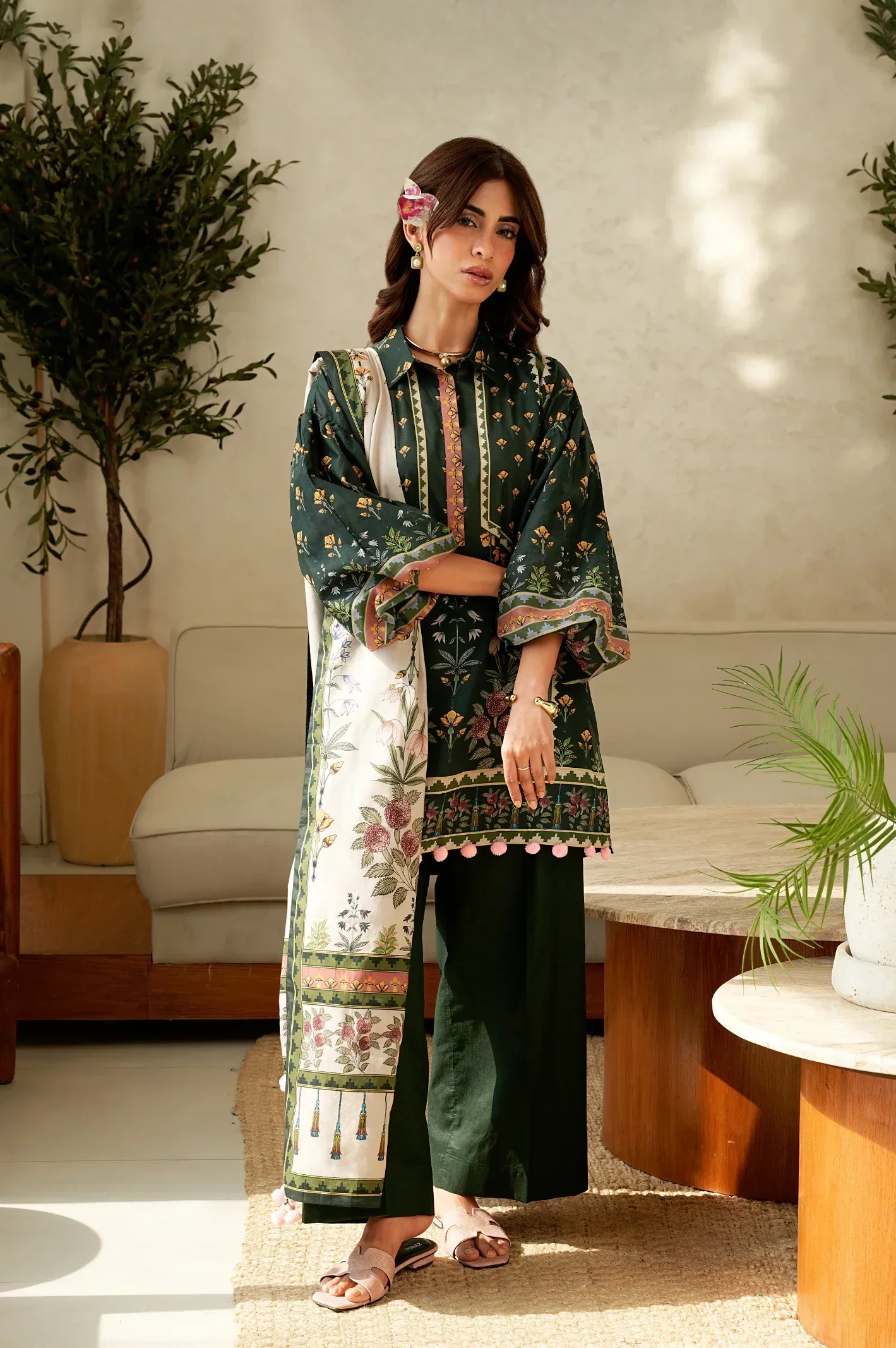 Printed Lawn-Dark Green Unstitched 3Pc - Image 4