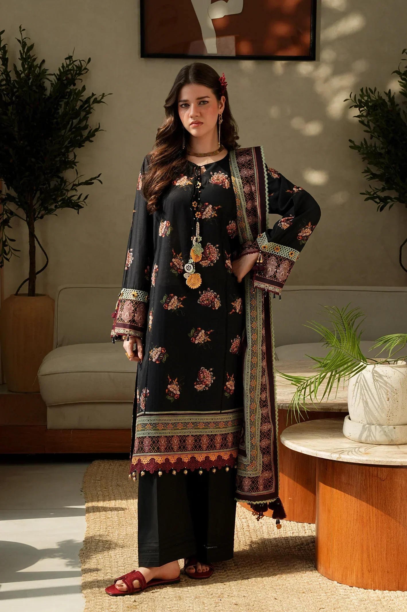 Printed Lawn-Black Unstitched 3Pc - Image 2