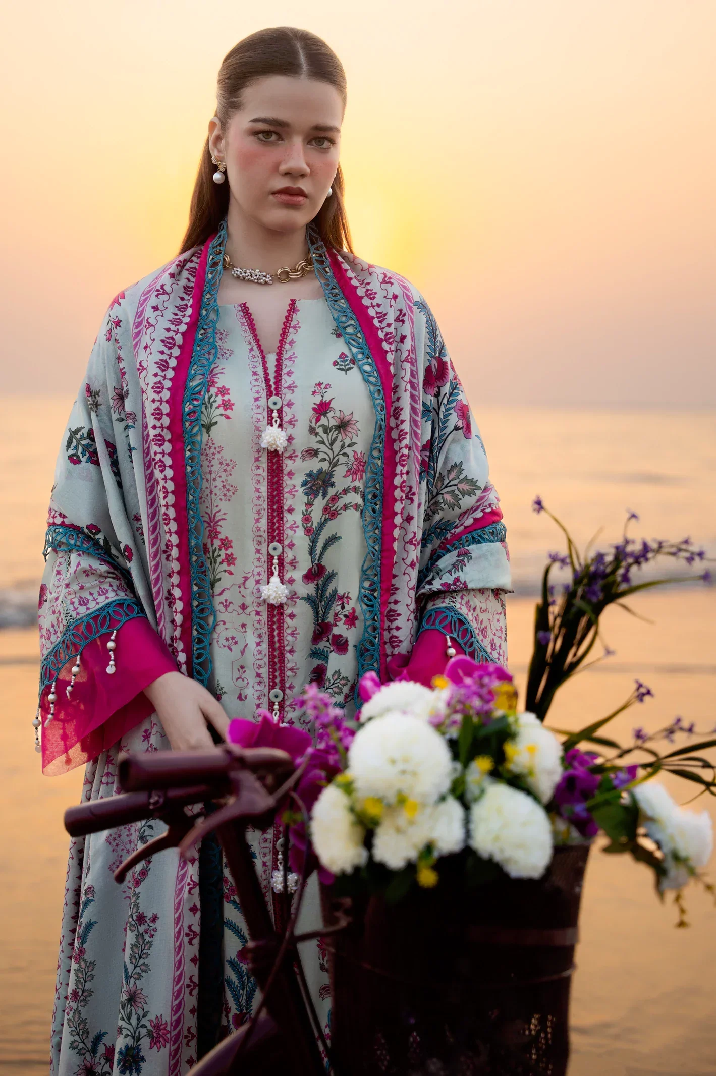 Printed Lawn-Mint Unstitched 3PC - Image 3