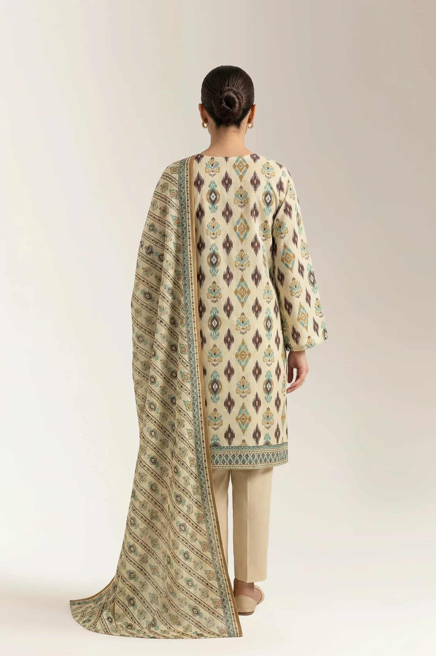 Printed Lawn-Lime Unstitched 3PC - Image 2