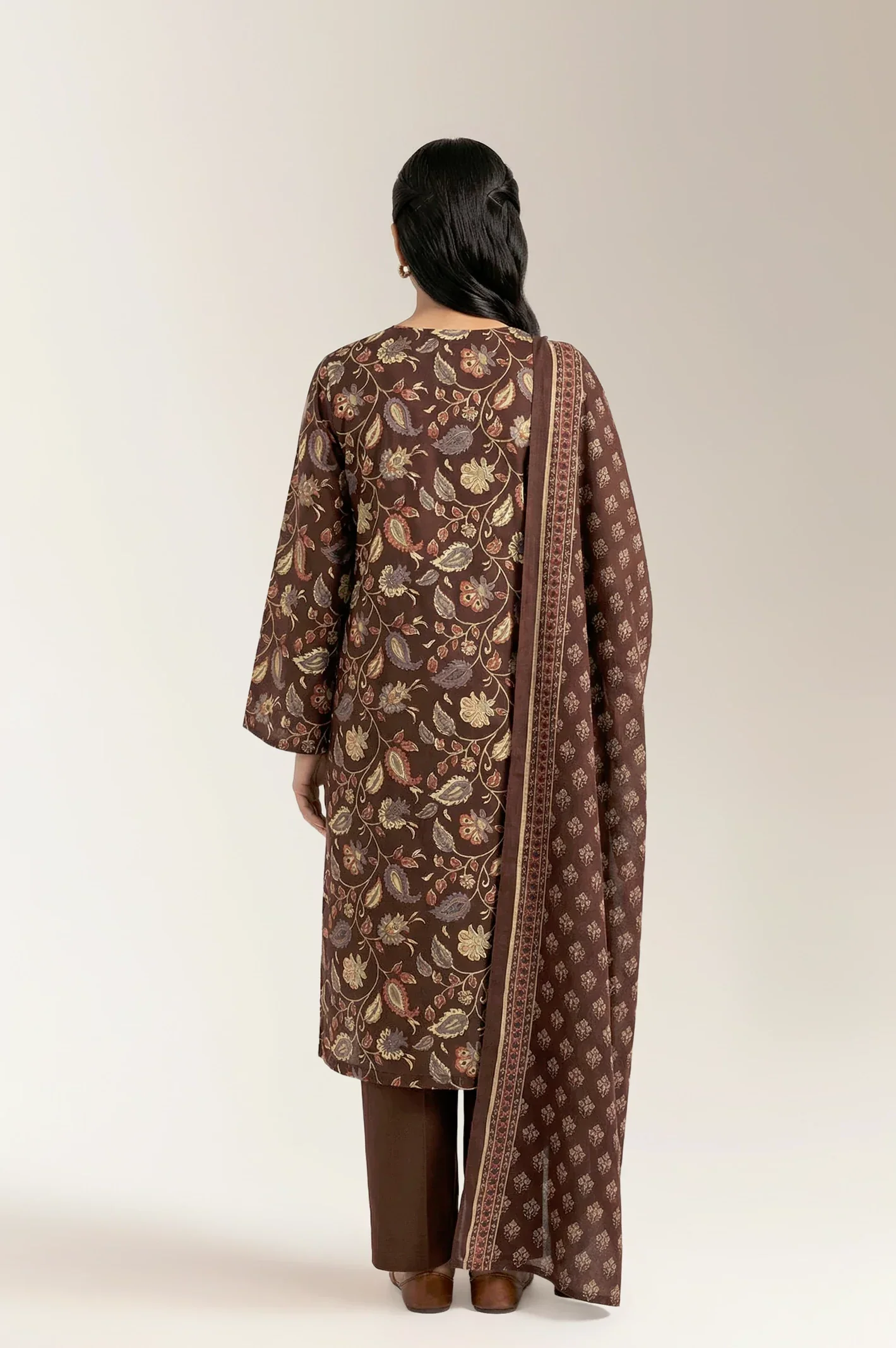 Printed Lawn-Brown Unstitched 3PC - Image 2
